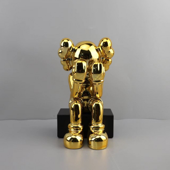 Фигура KAWS Teona Фигура KAWS Teona