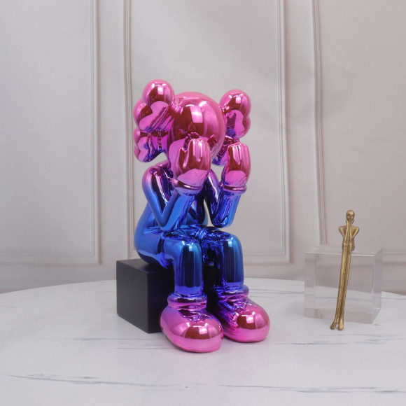 Фигура KAWS Teona Фигура KAWS Teona